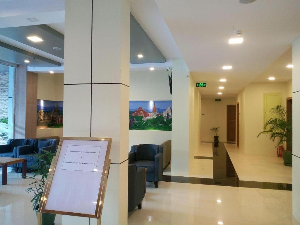 Hotel H Valley Янгон Экстерьер фото