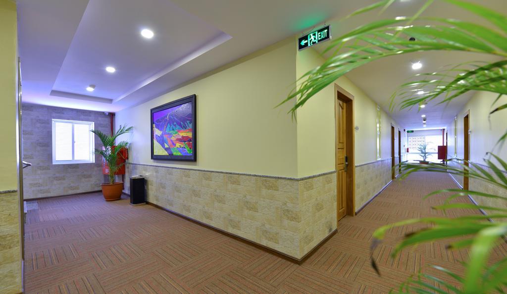 Hotel H Valley Янгон Экстерьер фото